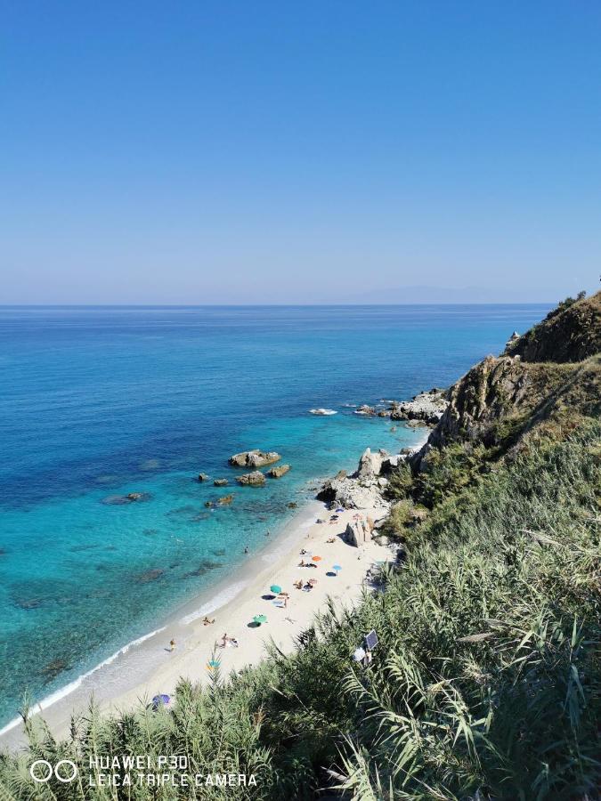 Sole E Luna Capo Vaticano 리카디 외부 사진